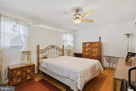 Bedroom - 1011 Devere Dr, Silver Spring, MD 20903 photo 1 of 10