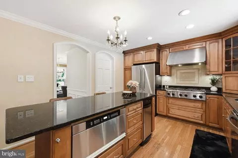 1332 Winding Waye Ln, Silver Spring, MD 20902 photo 23