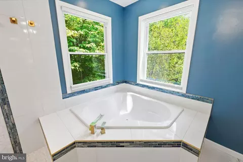 1332 Winding Waye Ln, Silver Spring, MD 20902 photo 54