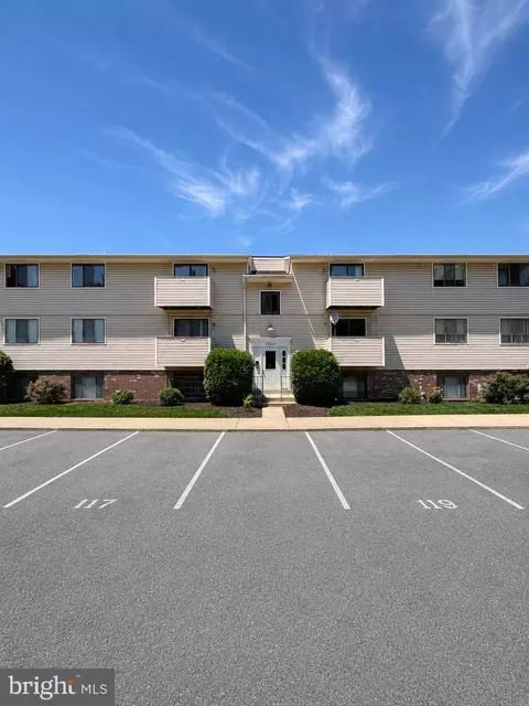 12417 Hickory Tree Way #233, Germantown, MD 20874