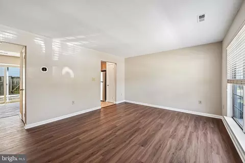 Living - 13203 Verdi Ct, Silver Spring, MD 20904 photo 2 of 6