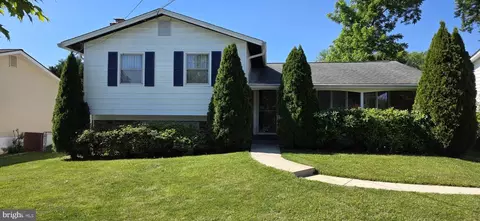 13607 Grenoble Dr, Rockville, MD 20853