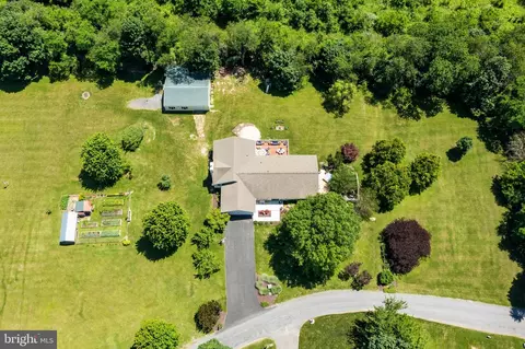 9500 Holsey Rd, Damascus, MD 20872