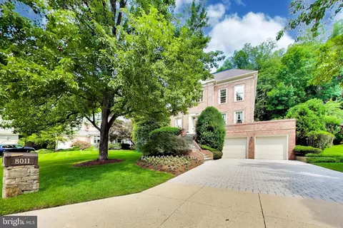 8011 Summer Mill Ct, Bethesda, MD 20817
