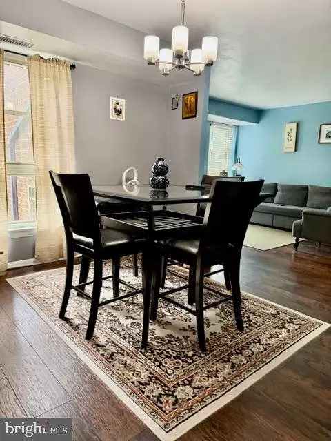 Dining - 2305 Greenery Ln #204-3, Silver Spring, MD 20906 photo 3 of 3