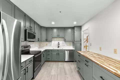 Kitchen - 2040 Westchester Dr, Silver Spring, MD 20902 photo 3 of 4