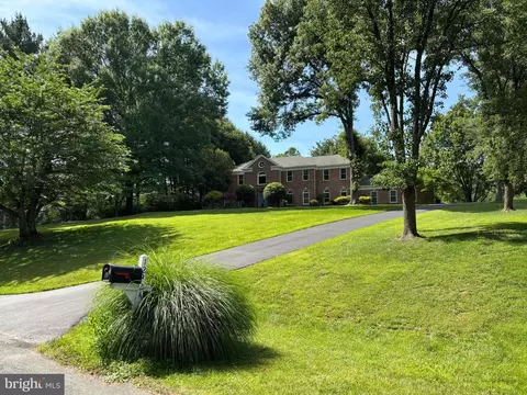 12324 Rivers Edge, Potomac, MD 20854