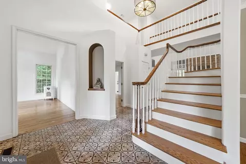 Entry Way - 15802 Radwick Ln, Silver Spring, MD 20906 photo 3 of 4