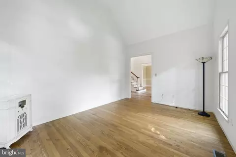 Living - 15802 Radwick Ln, Silver Spring, MD 20906 photo 1 of 4