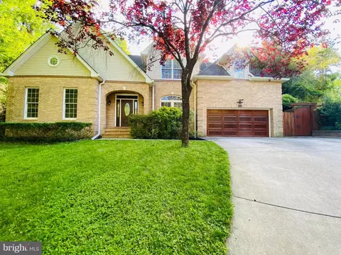 15802 Radwick Ln, Silver Spring, MD 20906