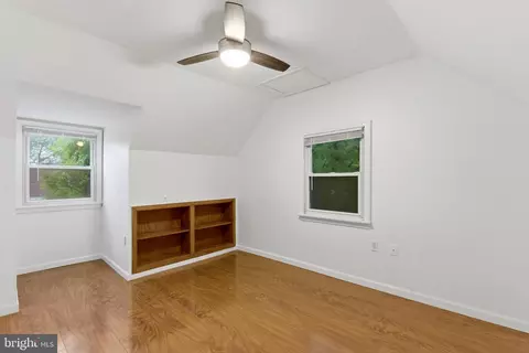 Bedroom - 1511 Crest Rd, Silver Spring, MD 20902 photo 16 of 16