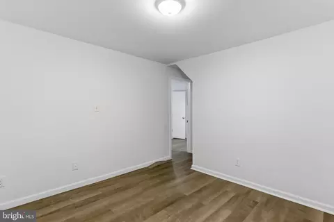 Bedroom - 1511 Crest Rd, Silver Spring, MD 20902 photo 9 of 16