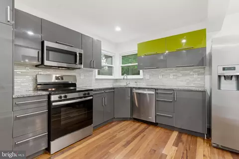 Kitchen - 1511 Crest Rd, Silver Spring, MD 20902 photo 3 of 4