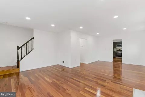 Living - 1511 Crest Rd, Silver Spring, MD 20902 photo 2 of 7