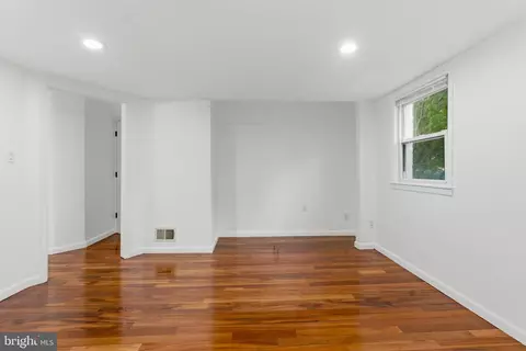 Living - 1511 Crest Rd, Silver Spring, MD 20902 photo 7 of 7