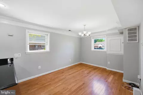 Living - 2507 Weisman Rd, Silver Spring, MD 20902 photo 7 of 8