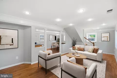 Living - 2507 Weisman Rd, Silver Spring, MD 20902 photo 4 of 8