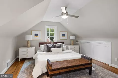 Bedroom - 404 Lexington Dr, Silver Spring, MD 20901 photo 3 of 5