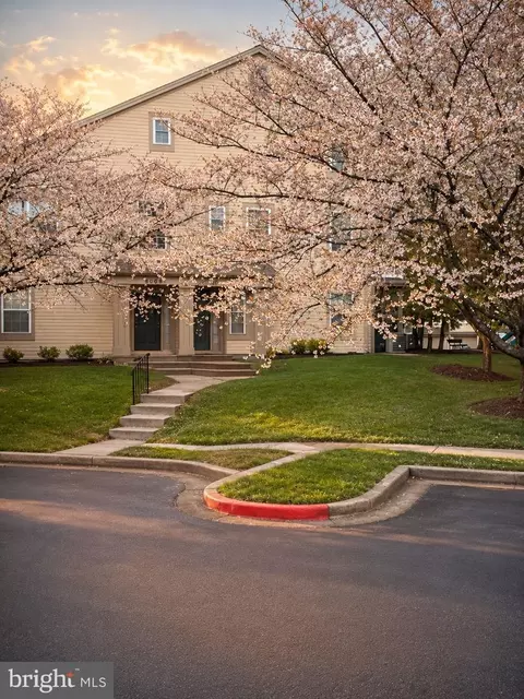 19948 Gateshead Cir #76, Germantown, MD 20876