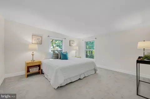 Bedroom - 2418 Forest Glen Rd, Silver Spring, MD 20910 photo 1 of 6