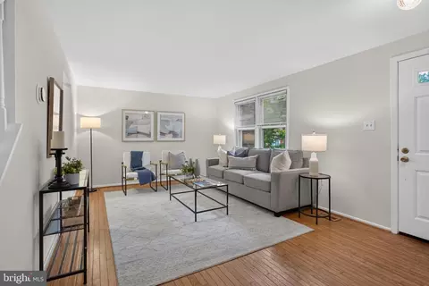 Living - 13219 Black Walnut Ct, Silver Spring, MD 20906 photo 1 of 4