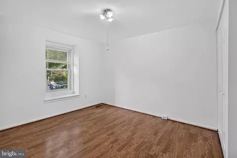 Bedroom - 13219 Black Walnut Ct, Silver Spring, MD 20906 photo 3 of 4