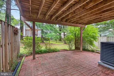 Exterior - 13219 Black Walnut Ct, Silver Spring, MD 20906 photo 3 of 4