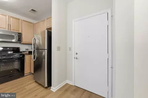 Entry Way - 1201 E West Hwy #332, Silver Spring, MD 20910 photo 1 of 1