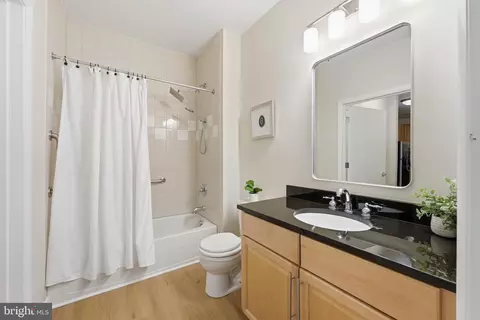 Bath - 1201 E West Hwy #332, Silver Spring, MD 20910 photo 1 of 3