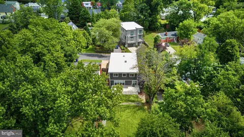 View/Area - 630 Potomac Ave, Silver Spring, MD 20910 photo 2 of 5