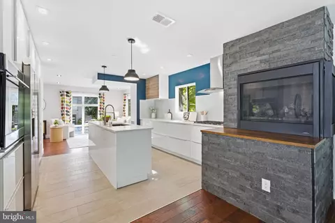 Kitchen - 630 Potomac Ave, Silver Spring, MD 20910 photo 4 of 5