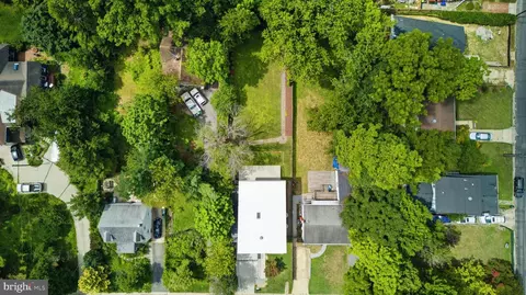 View/Area - 630 Potomac Ave, Silver Spring, MD 20910 photo 1 of 5