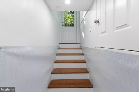 Entry Way - 630 Potomac Ave, Silver Spring, MD 20910 photo 10 of 10