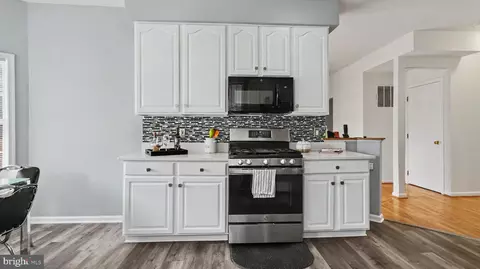 Kitchen - 14308 Big Bear Ct, Silver Spring, MD 20906 photo 2 of 2