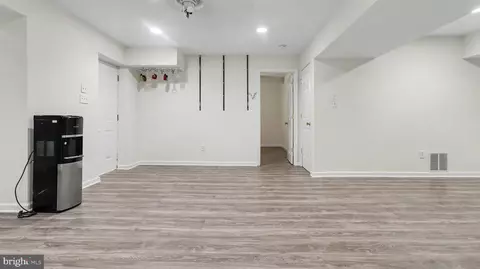 Entry Way - 14308 Big Bear Ct, Silver Spring, MD 20906 photo 16 of 19