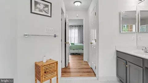 Entry Way - 14308 Big Bear Ct, Silver Spring, MD 20906 photo 14 of 19