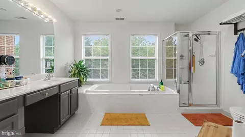 Bath - 14308 Big Bear Ct, Silver Spring, MD 20906 photo 3 of 5