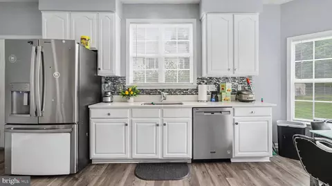 Kitchen - 14308 Big Bear Ct, Silver Spring, MD 20906 photo 1 of 2
