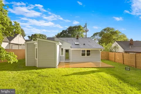 Exterior - 12717 Holdridge Rd, Silver Spring, MD 20906 photo 6 of 12