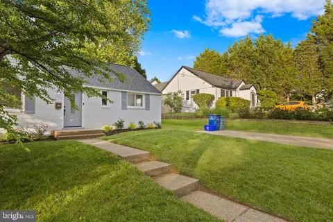 Exterior - 12717 Holdridge Rd, Silver Spring, MD 20906 photo 5 of 12