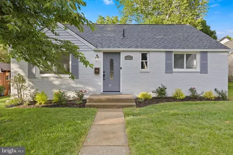 Exterior - 12717 Holdridge Rd, Silver Spring, MD 20906 photo 2 of 12
