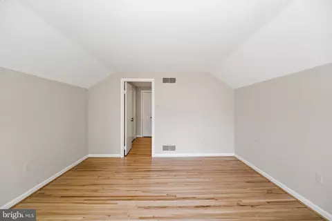 Bedroom - 13309 Old Forge Rd, Silver Spring, MD 20904 photo 5 of 12