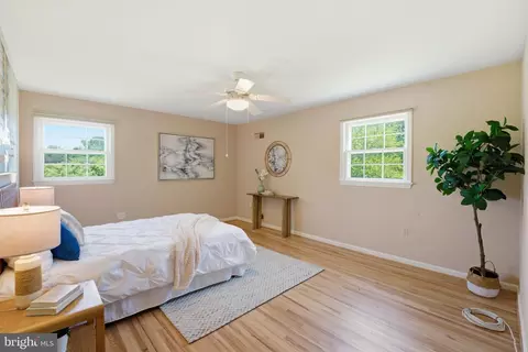 Bedroom - 13309 Old Forge Rd, Silver Spring, MD 20904 photo 4 of 12