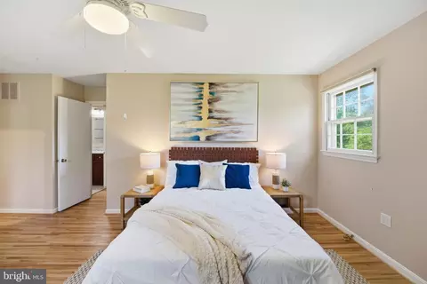 Bedroom - 13309 Old Forge Rd, Silver Spring, MD 20904 photo 2 of 12