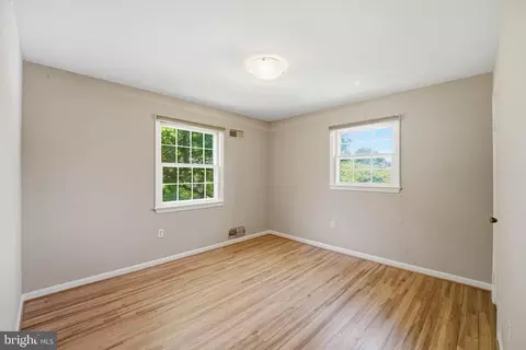 Bedroom - 13309 Old Forge Rd, Silver Spring, MD 20904 photo 9 of 12