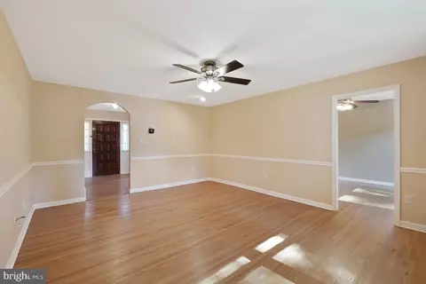 Living - 14905 Cobblestone Dr, Silver Spring, MD 20905 photo 1 of 5