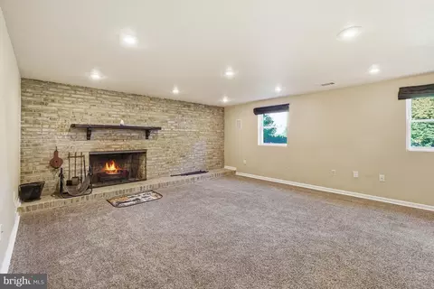 Living - 14905 Cobblestone Dr, Silver Spring, MD 20905 photo 5 of 5