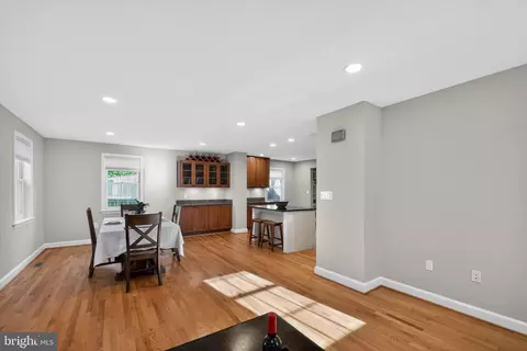 Dining - 1724 Dublin Dr, Silver Spring, MD 20902 photo 2 of 6