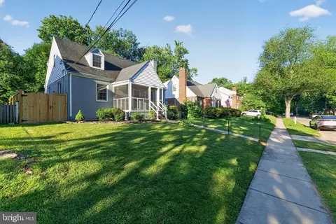 1724 Dublin Dr, Silver Spring, MD 20902