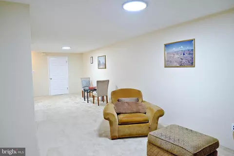 Living - 2124 Cherry Leaf Ln, Silver Spring, MD 20906 photo 5 of 5